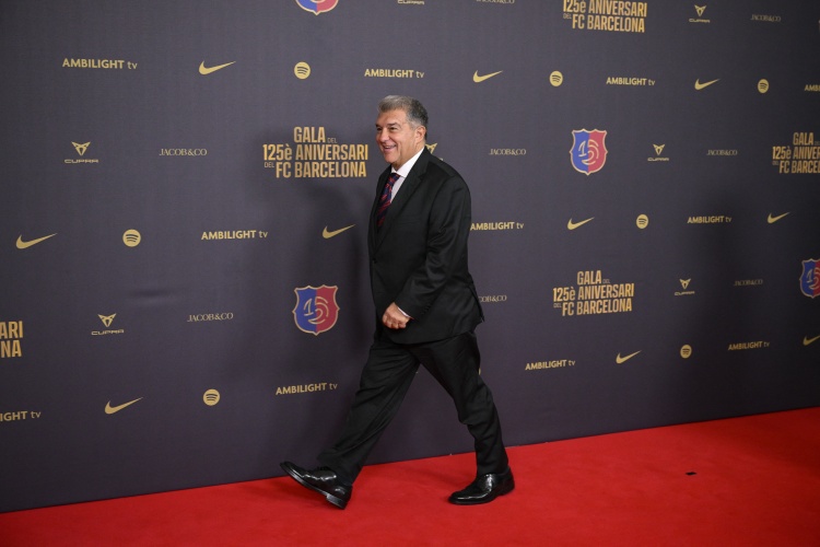 哈維炮轟拉波爾塔 梅西回歸失敗源于權(quán)力恐懼 哈維炮轟拉波爾塔 梅西回歸失敗源于權(quán)力恐懼