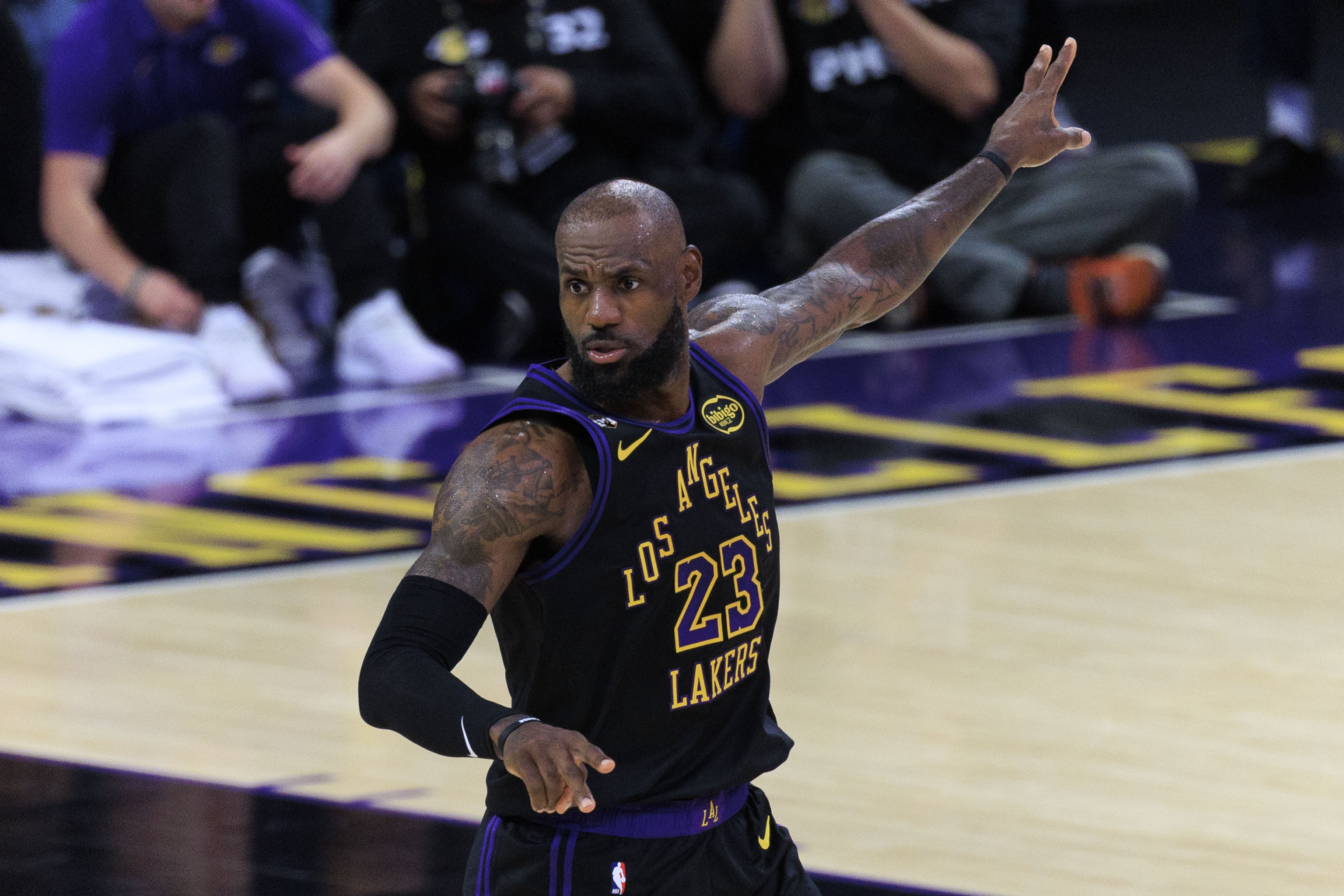 湖人收官戰(zhàn)前更新傷病報告 詹姆斯左腳管理狀態(tài)獲準出戰(zhàn)爵士